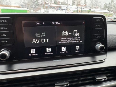 Used 2020 Kia Telluride S w/ S 8 Passenger Seating Package image 18