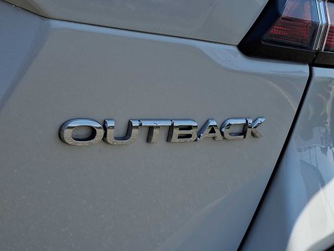 Used 2024 Subaru Outback Limited AWD/4WD image 35