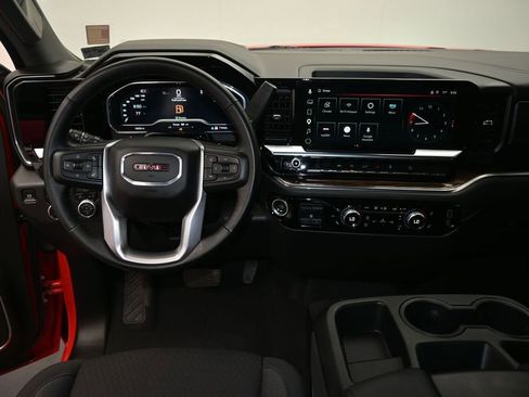 Used 2025 GMC Sierra 1500 Elevation w/ X31 Off-Road Package AWD/4WD image 15