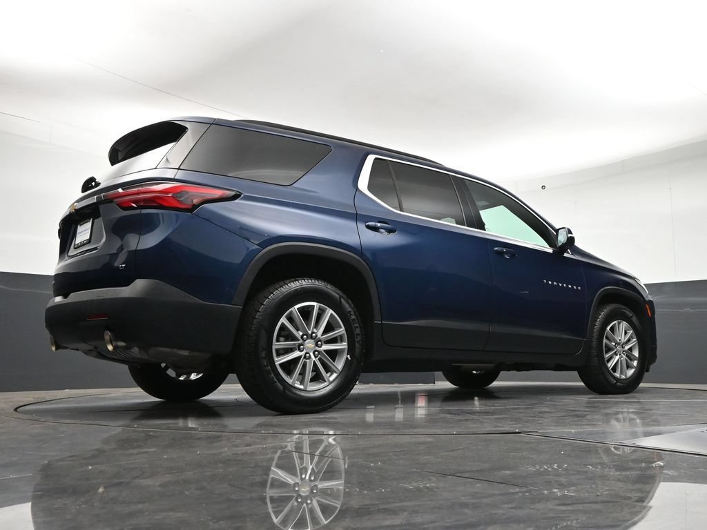 Certified 2023 Chevrolet Traverse LT w/ LPO, Floor Liner Package AWD/4WD image 28