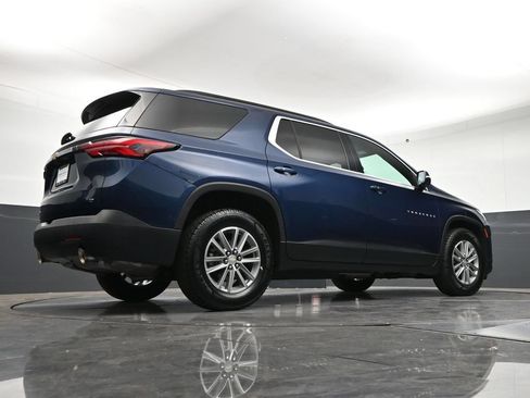 Used 2023 Chevrolet Traverse LT w/ LPO, Floor Liner Package AWD/4WD image 28