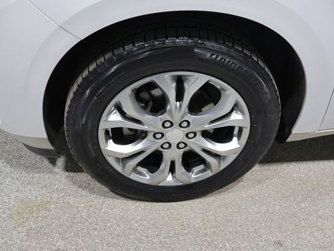 Used 2019 Buick Enclave Avenir w/ Avenir Technology Package image 10