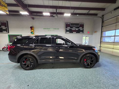 Used 2021 Ford Explorer ST w/ Equipment Group 401A AWD/4WD image 5