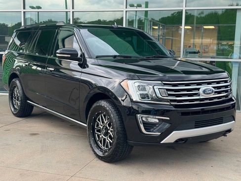 Used 2019 Ford Expedition Max Limited w/ Driver Assistance Package AWD/4WD image 2