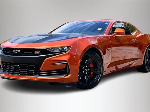 Certified 2022 Chevrolet Camaro SS image 3