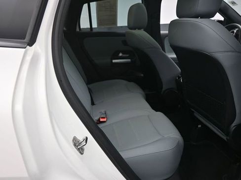 Used 2026 Mercedes-Benz GLA 250 image 26