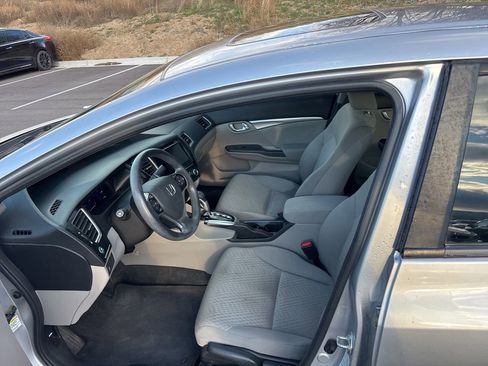 Used 2014 Honda Civic EX image 10