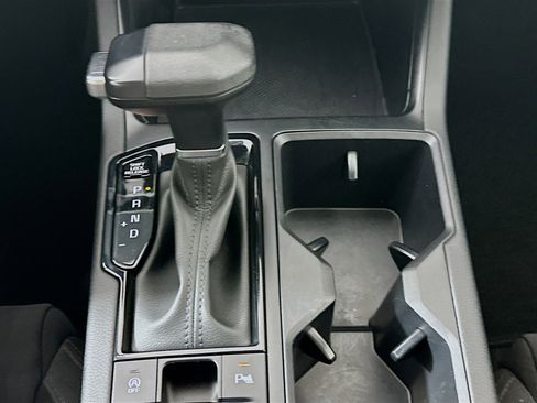 Used 2025 Kia K5 LXS image 24