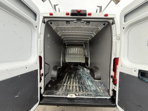 Used 2019 RAM ProMaster 3500 w/ Premium Appearance Group FWD image 15