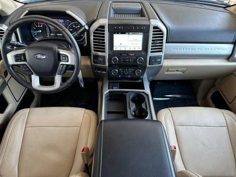 Certified 2017 Ford F350 Lariat w/ Tow Technology Bundle AWD/4WD image 12