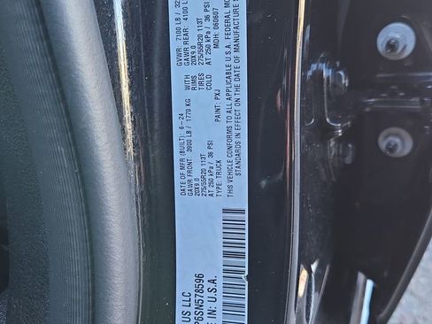 Used 2025 RAM 1500 Laramie image 31