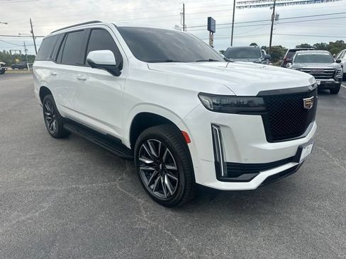 Used 2021 Cadillac Escalade Sport RWD image 5