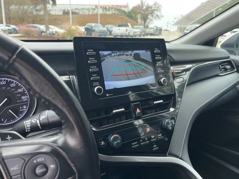 Used 2023 Toyota Camry SE image 22