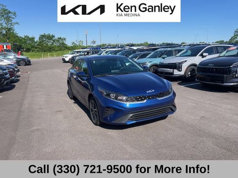 Certified 2024 Kia Forte LXS w/ LXS Technology Package FWD image 4
