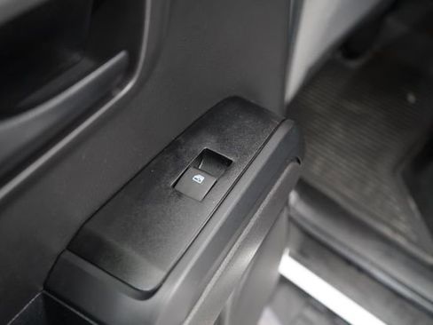 Used 2023 Toyota Tacoma SR AWD/4WD image 46