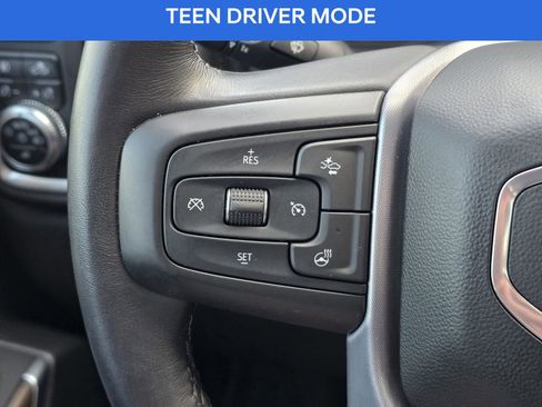 Used 2022 GMC Sierra 1500 SLT image 28