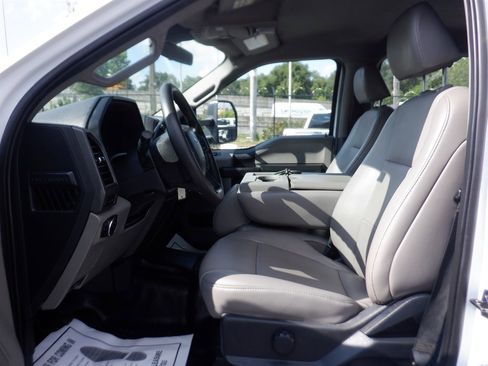 Used 2022 Ford F450 XL w/ Power Equipment Group image 13