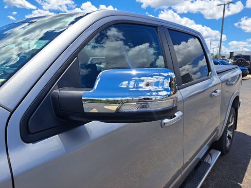 Used 2019 RAM 1500 Laramie AWD/4WD image 35