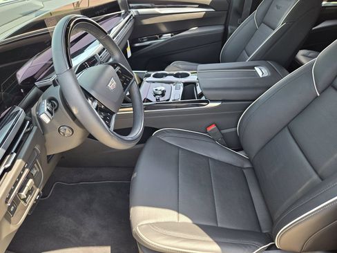 New 2026 Cadillac Escalade Sport AWD/4WD image 12