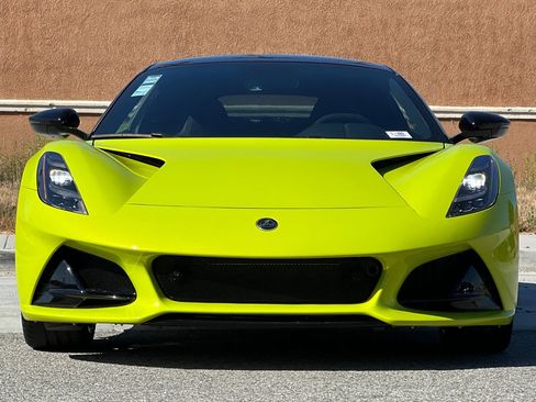 New 2025 Lotus Emira image 9