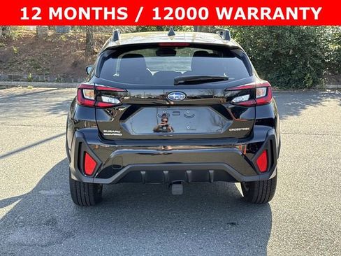 Used 2024 Subaru Crosstrek 2.0i Premium AWD/4WD image 3