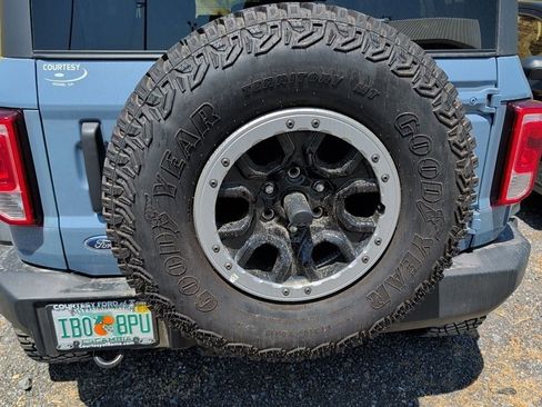 Used 2023 Ford Bronco Big Bend w/ Sasquatch Package image 5