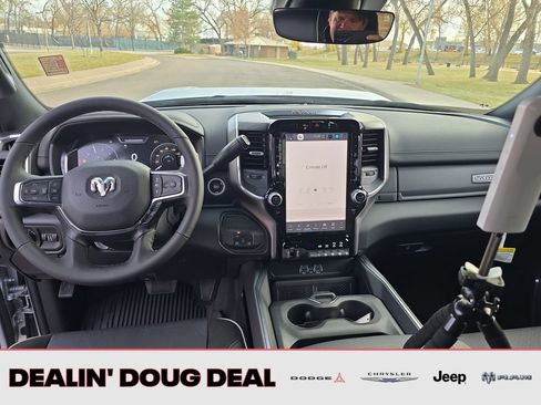 New 2026 RAM 2500 Laramie w/ Night Edition AWD/4WD image 13