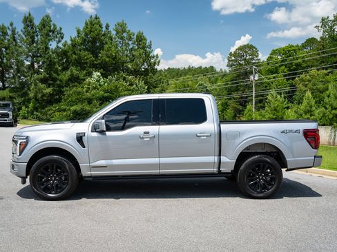 Used 2025 Ford F150 Platinum w/ Equipment Group 702A High AWD/4WD image 14