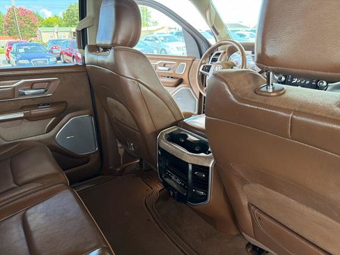 Used 2021 RAM 1500 Limited AWD/4WD image 21
