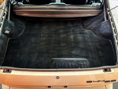 Used 1989 Porsche 944 S2 image 23