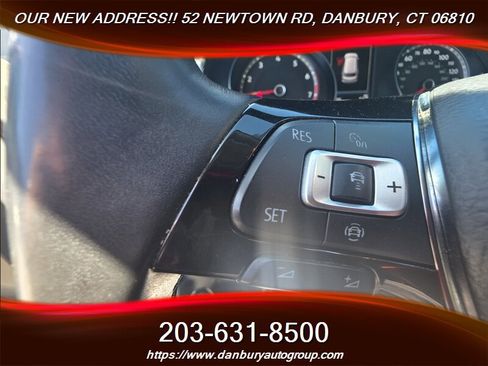 Used 2020 Volkswagen Atlas SE w/ Panoramic Sunroof Package FWD image 13