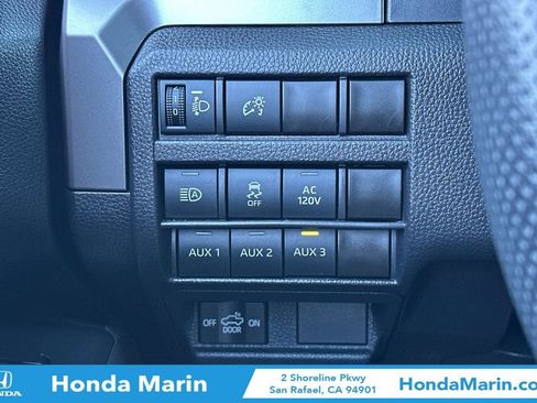 Used 2024 Toyota Tacoma TRD Off-Road image 32