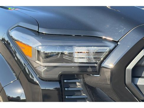 Used 2026 Toyota Tacoma SR5 AWD/4WD image 29