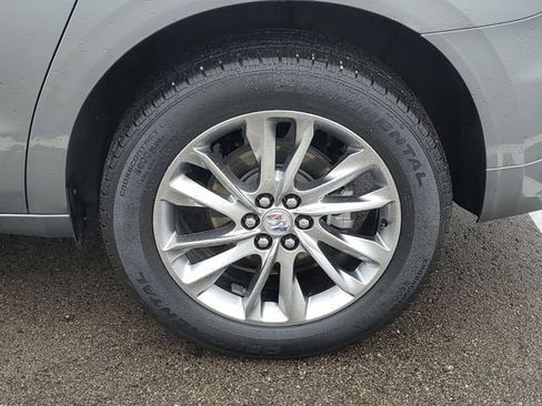 Used 2023 Buick Enclave Avenir w/ Avenir Technology Package AWD/4WD image 40