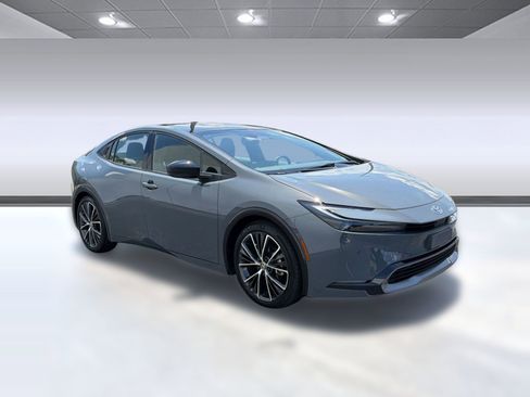 Used 2024 Toyota Prius Limited w/ Limited Premium Package FWD image 5