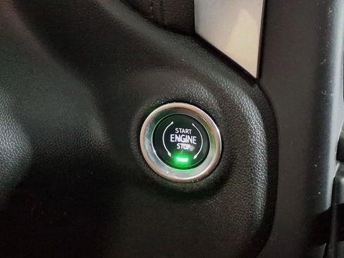 Used 2020 Chevrolet Silverado 1500 LT w/ All-Star Edition image 21