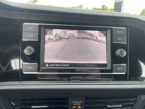 Certified 2024 Volkswagen Jetta Sport FWD image 13