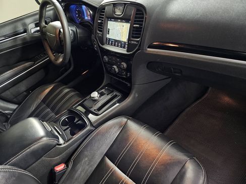 Used 2023 Chrysler 300 S RWD image 30
