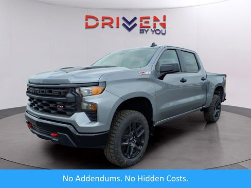 New 2026 Chevrolet Silverado 1500 Custom Trail Boss w/ LPO, Dark Essentials Package image 1