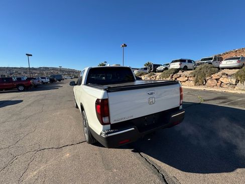 Used 2019 Honda Ridgeline RTL-T image 3