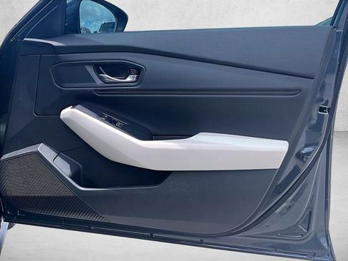 Used 2024 Honda Accord EX image 19