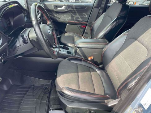 Used 2023 Ford Escape ST-Line w/ Tech Pack #1 AWD/4WD image 14