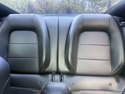 Used 2019 Ford Mustang GT Premium w/ Black Accent Package RWD image 14