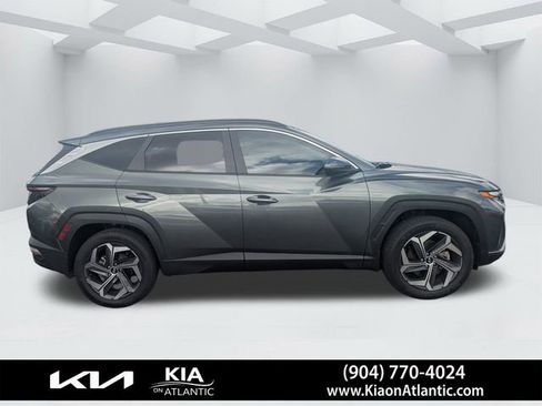 Used 2023 Hyundai Tucson SEL w/ Convenience Package AWD/4WD image 2