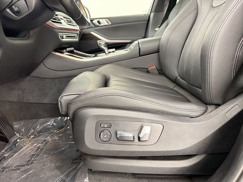 Used 2019 BMW X5 xDrive40i w/ Premium Package 2 AWD/4WD image 13