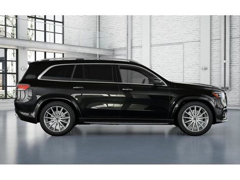 New 2026 Mercedes-Benz GLS 580 4MATIC image 16
