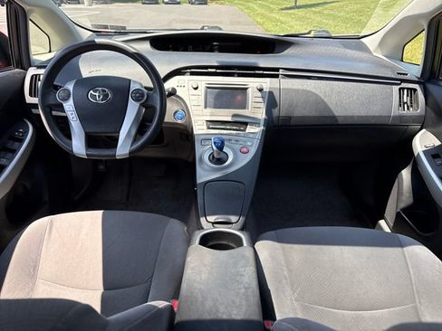 Used 2014 Toyota Prius Three w/ Solar Roof Package FWD image 18