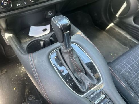 Used 2024 Honda HR-V Sport image 19