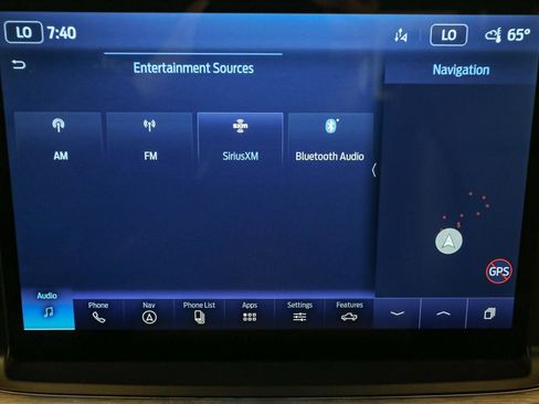 Used 2022 Ford F150 Lariat w/ Tow Technology Package image 28