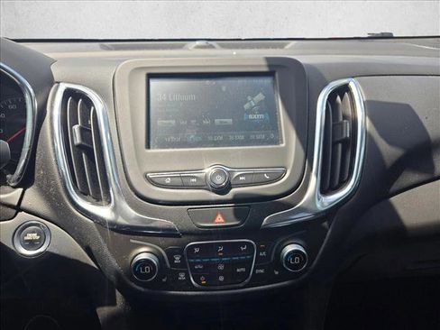 Used 2018 Chevrolet Equinox LT AWD/4WD image 14